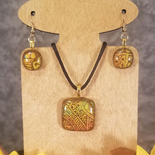 Load image into Gallery viewer, Dichroic Fused Glass Jewelry Gift Set Shimmery