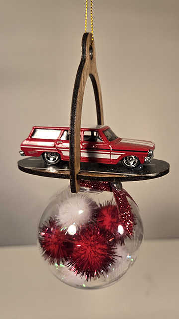 Car ornament red white car enthusiast gift, wagon