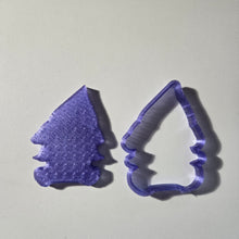 Load image into Gallery viewer, Sitting Gnome #20 Cookie Cutter #biscuitcutter #3dprinted #cookiescutter  #gnome