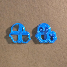 Load image into Gallery viewer, Penguin Cookie cutter 3D printed on the Bambu A1 #cookiecutter #claycutter #bambulab