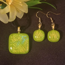 Load image into Gallery viewer, Dicroic Glass Jewelry Set gift present sparkly
