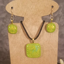 Load image into Gallery viewer, Dicroic Glass Jewelry Set gift present sparkly
