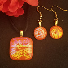 Load image into Gallery viewer, Dichroic Glass Jewelry gift Set, Present, unisex

