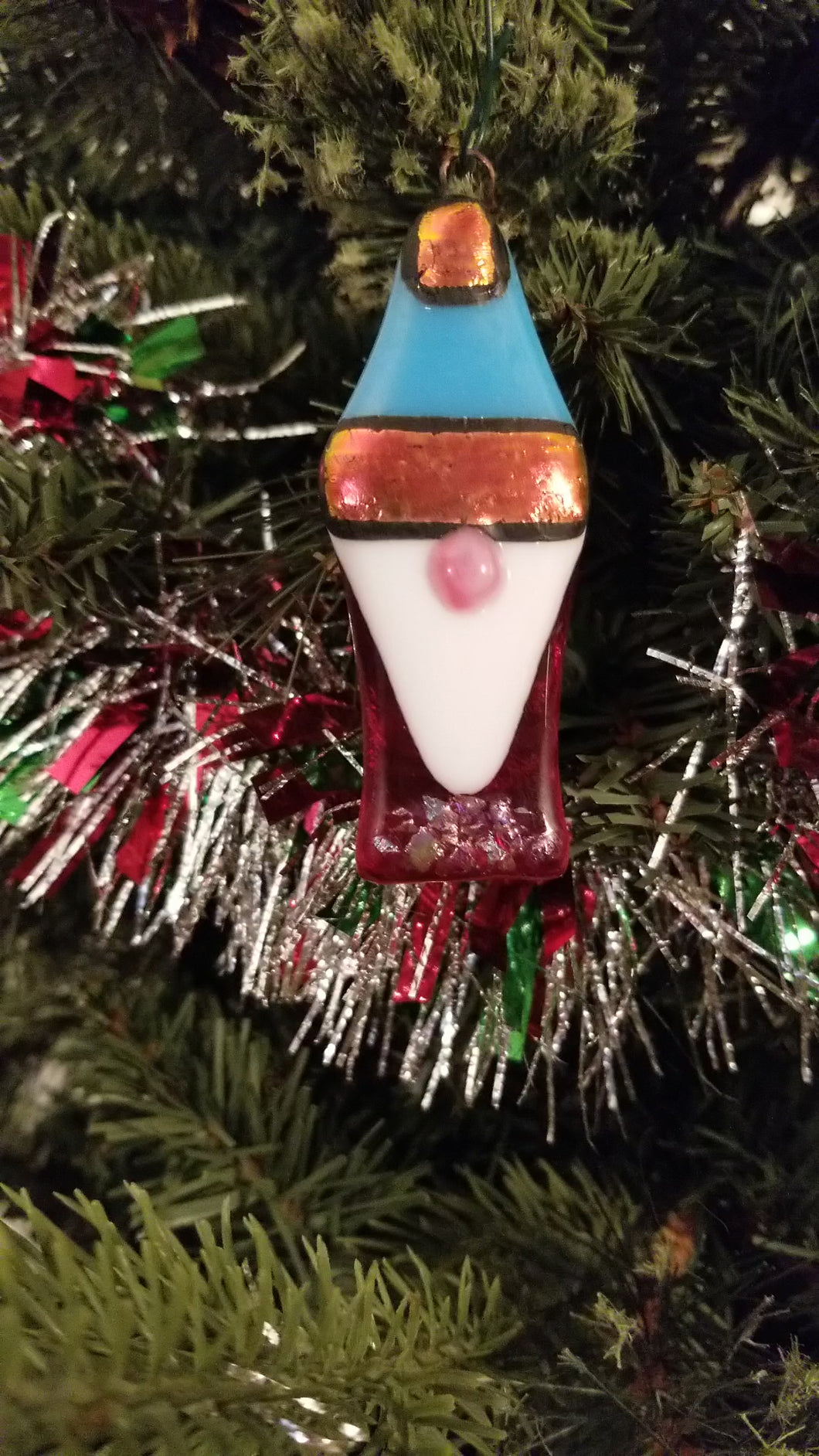 Kawaii gnome fused glass ornament dichroic glass red blue #decoration #holidayornament #winter #gnome #gonk